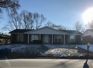 522 Yale Blvd, Saint Charles, MO 63301