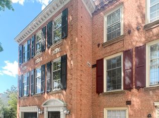 3327 R St NW, Washington, DC 20007