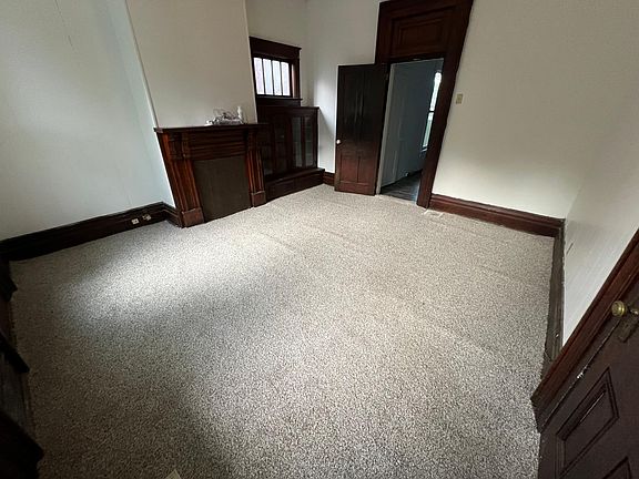 3rd image of 329 Luck Ave