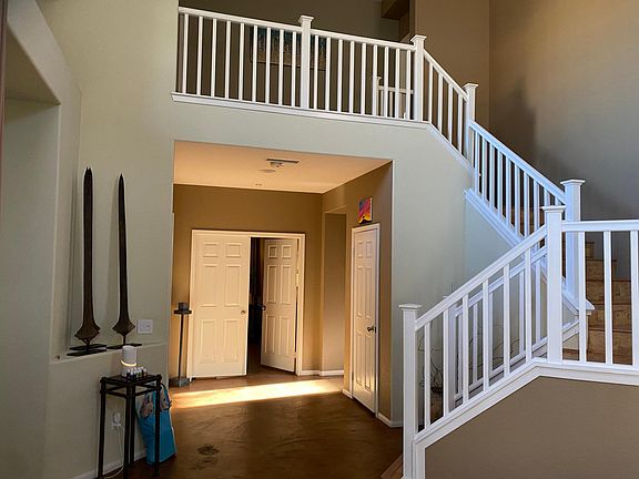 3rd image of 1359 Bluebonnet Ave