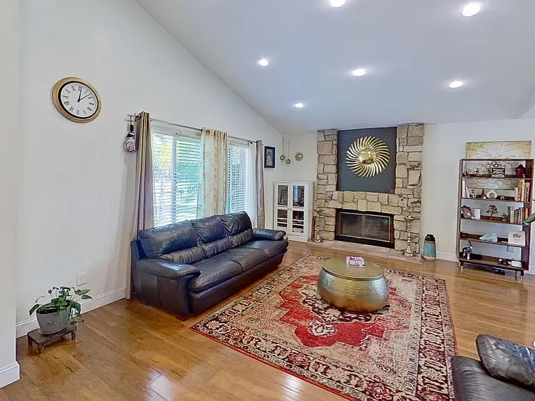 3030 Park Estates Way — Photo 5