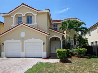 16488 SW 85th Ln, Miami, FL 33193