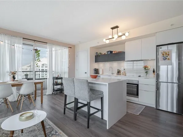 20 Thomas Riley Rd #2204, Toronto, ON M9B 0C3