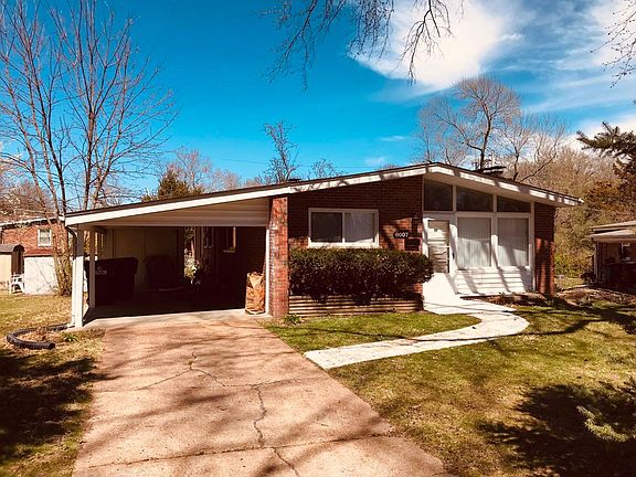2nd image of 8007 Malibou Ct