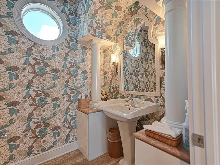 235 Barefoot Beach Blvd — Photo 23