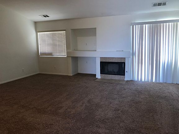 2nd image of 67634 Oro Loma St