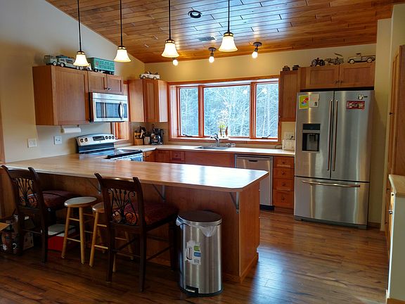 Cherry kitchen hydraulic hardware