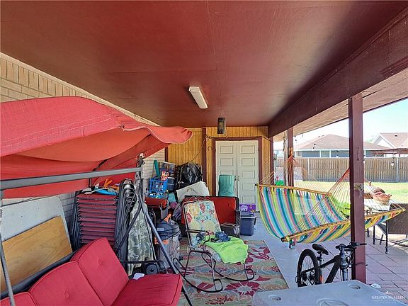 3rd image of 6993 Los Lobos Dr
