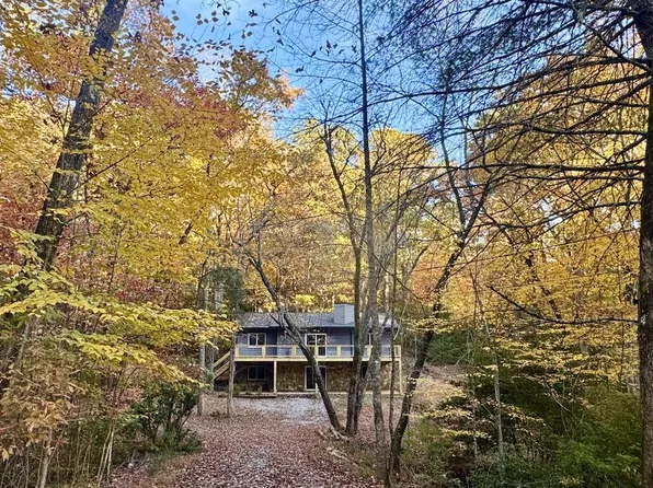 198 Big Rock Dr, Hayesville, NC 28904