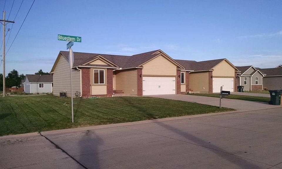 1st image of 3 Bluestem Dr