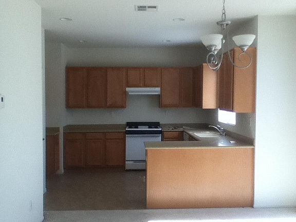Kitchenb