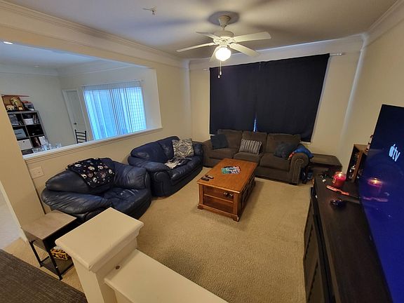 4th image of 163 Claire Ln #102