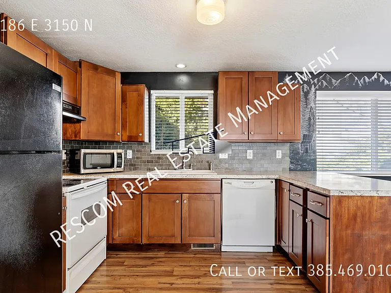 1186 E 3150 N — Photo 5