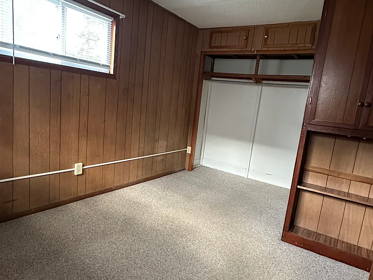 528 Niagara St — Photo 18