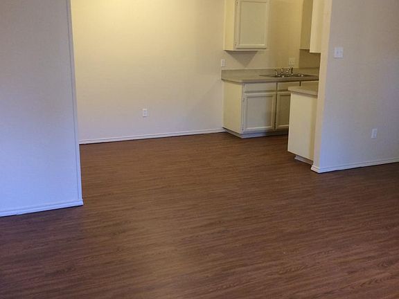 5th image of 7703 Brandi Pl