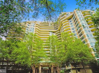 5600 Wisconsin Ave APT 1302, Chevy Chase, MD 20815