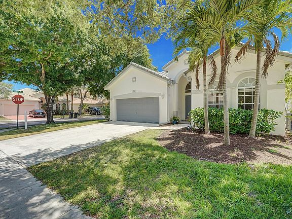 2nd image of 2126 NW 49th Avenue
