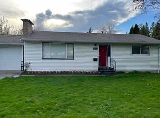 2075 Willow St, Abbotsford, BC V2S 3X1