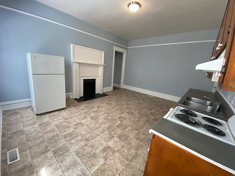 327A Ellis St #A — Photo 7