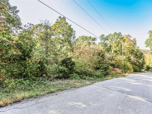 7019 Fawn Woods Dr, House Springs, MO 63051