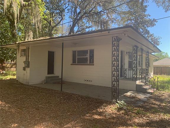 5th image of 3055 Oak Rd