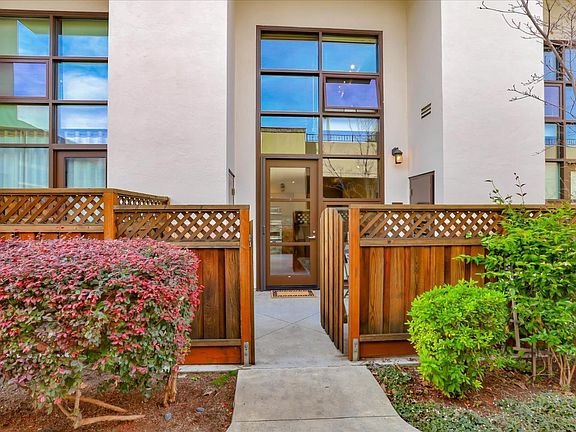2nd image of 925 The Alameda Unit 112