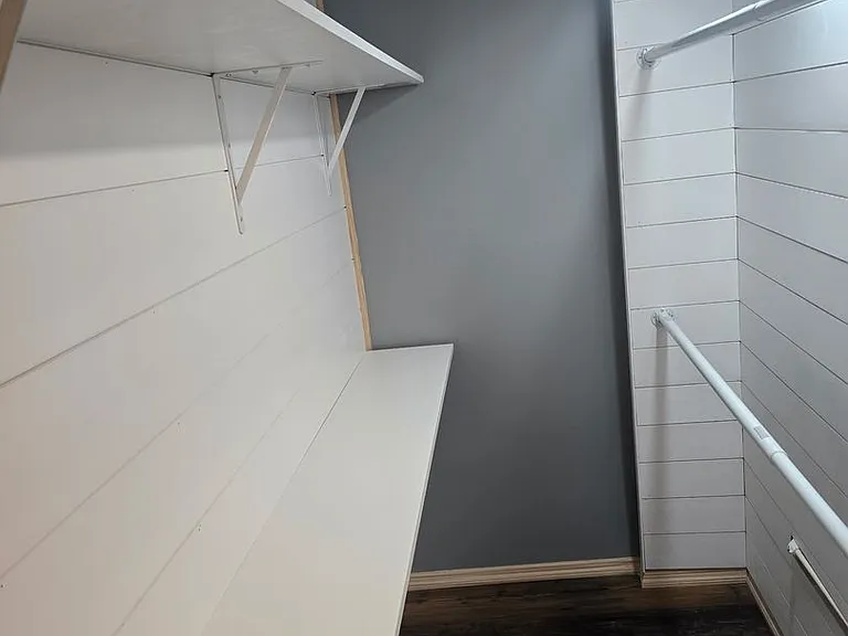 109 Maple St — Photo 13
