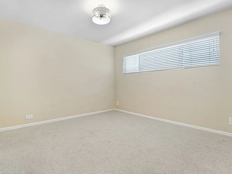 1314 Euclid St. in Santa Monica - near Wilshire Blvd. — Photo 9
