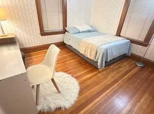 49 Moreland St #2, Somerville, MA 02145