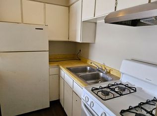 433 Louisiana Blvd SE, Albuquerque, NM 87108