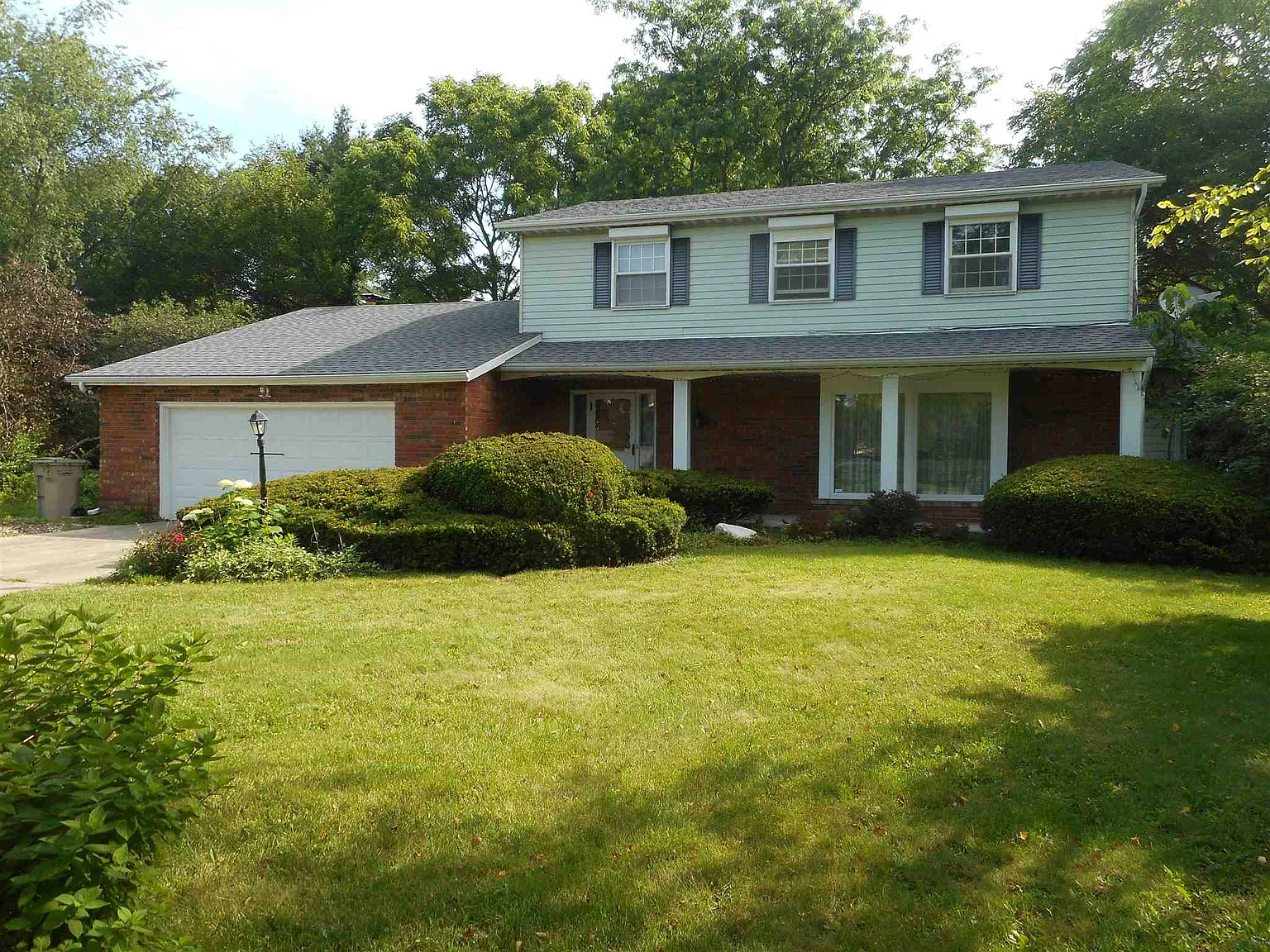 5224 N Lee Ct photo 1