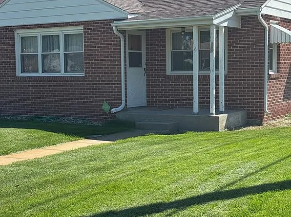 327 Magnolia Ln, Sterling, CO 80751