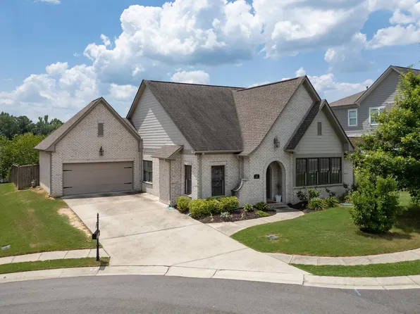 6651 Woodmere Xing, Leeds, AL 35094