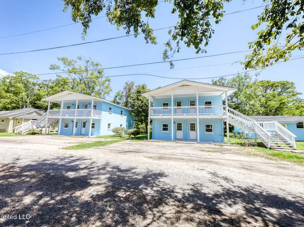 4500/4504 Church St, Moss Pt, MS 39563