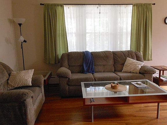 5th image of 7480 Wise Ave