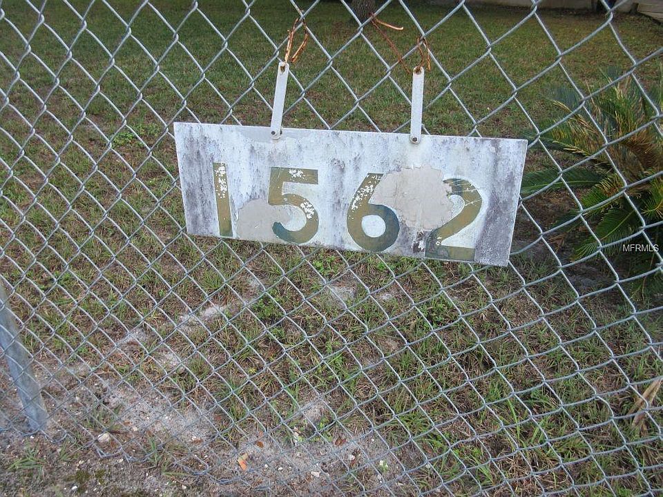 2nd image of 1562 Hilltop Rd