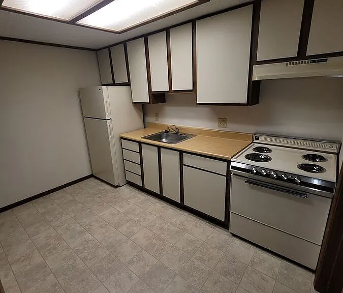 445 Cedargate Ct #445 — Photo 6