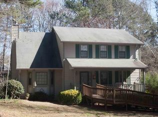 1306 Oakwood Rd, Jonesboro, GA 30236