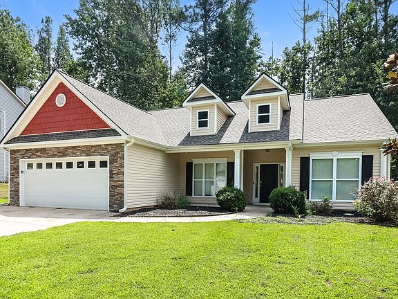 3rd image of 205 Westridge Cir