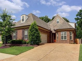 179 W Porter Run Dr, Collierville, TN 38017