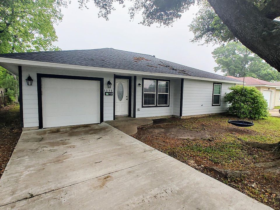 1st image of 2058 Owens Ave