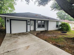 2058 Owens Ave, Groves, TX 77619