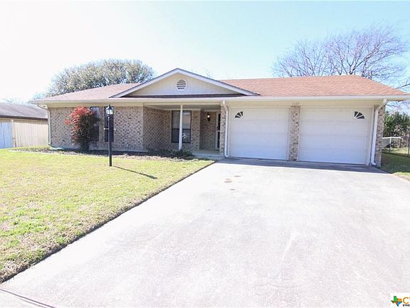 2nd image of 1107 Ruiz Dr