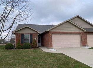 2216 Navajo Trl, Piqua, OH 45356