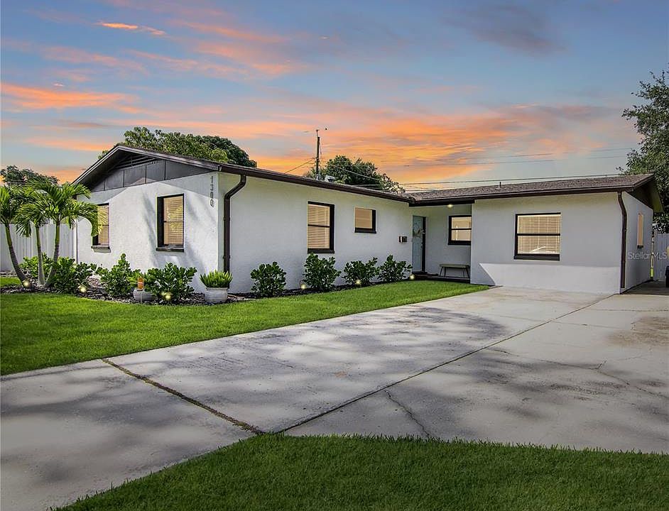1st image of 1300 80TH AVENUE N