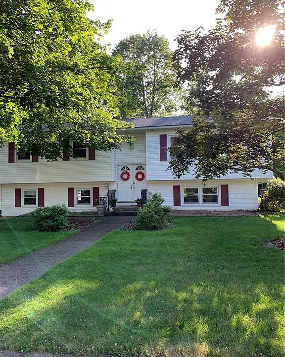 1st image of 38 Cypress St