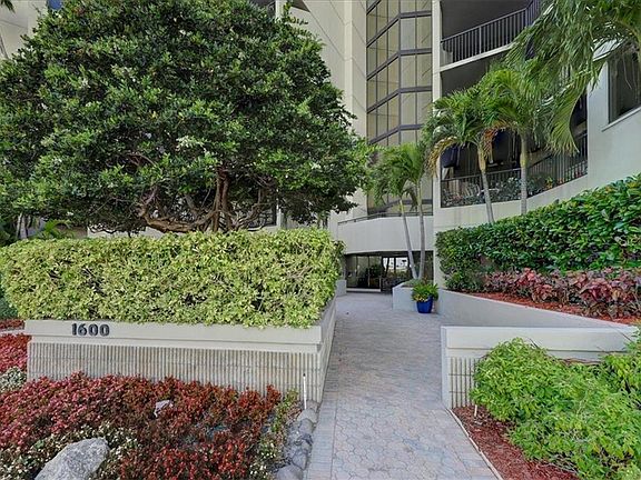 3rd image of 1600 Gulf Blvd APT 1017