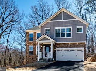 6210 Hunters Hollow Rd, Elkridge, MD 21075