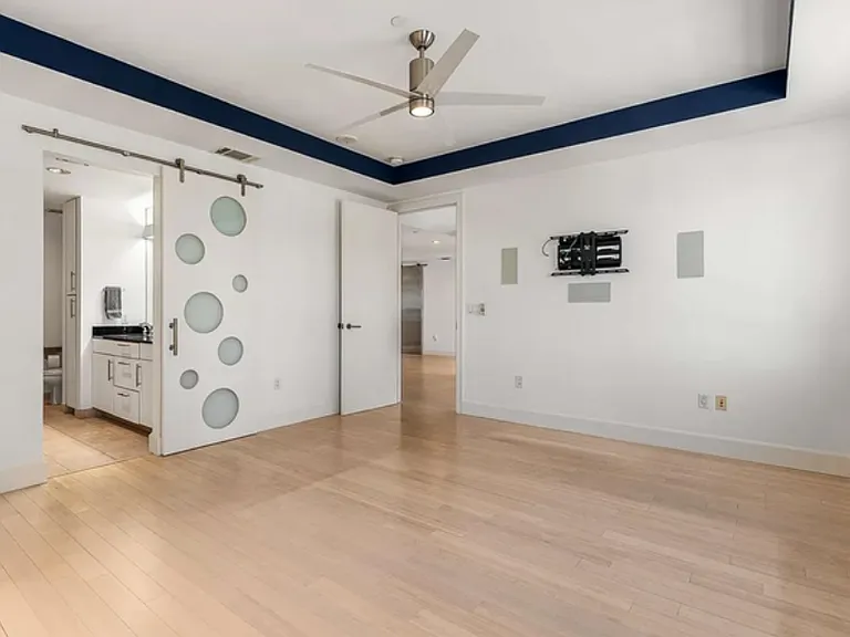 1505 Elm St #ID62007 — Photo 6