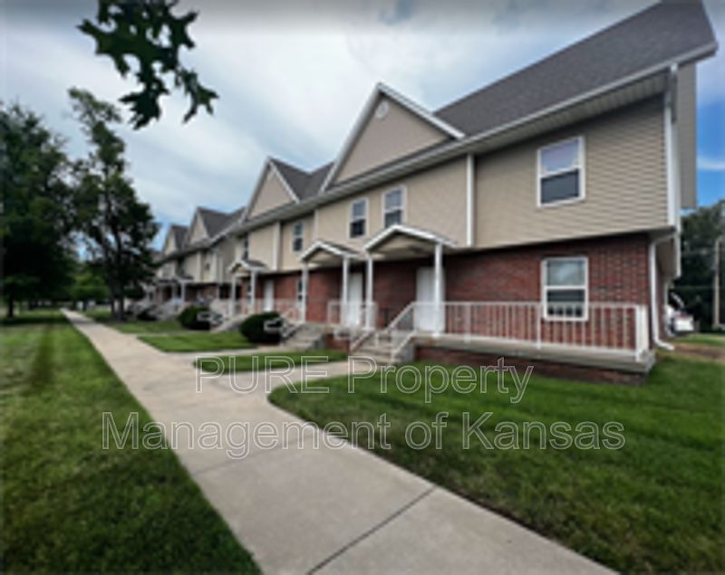 1176 SW Buchanan St, Topeka, KS 66604 Zillow